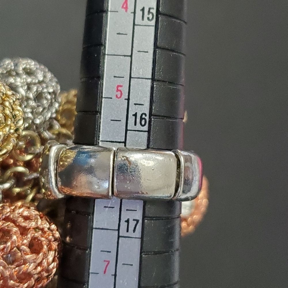 Multi tone mesh-like balls ring - Picture 8 of 8